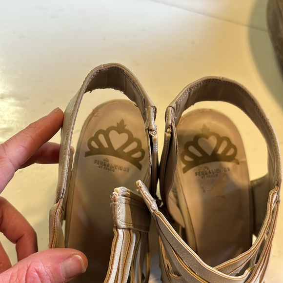 Fergalicious sandals with heels - Picture 4 of 5